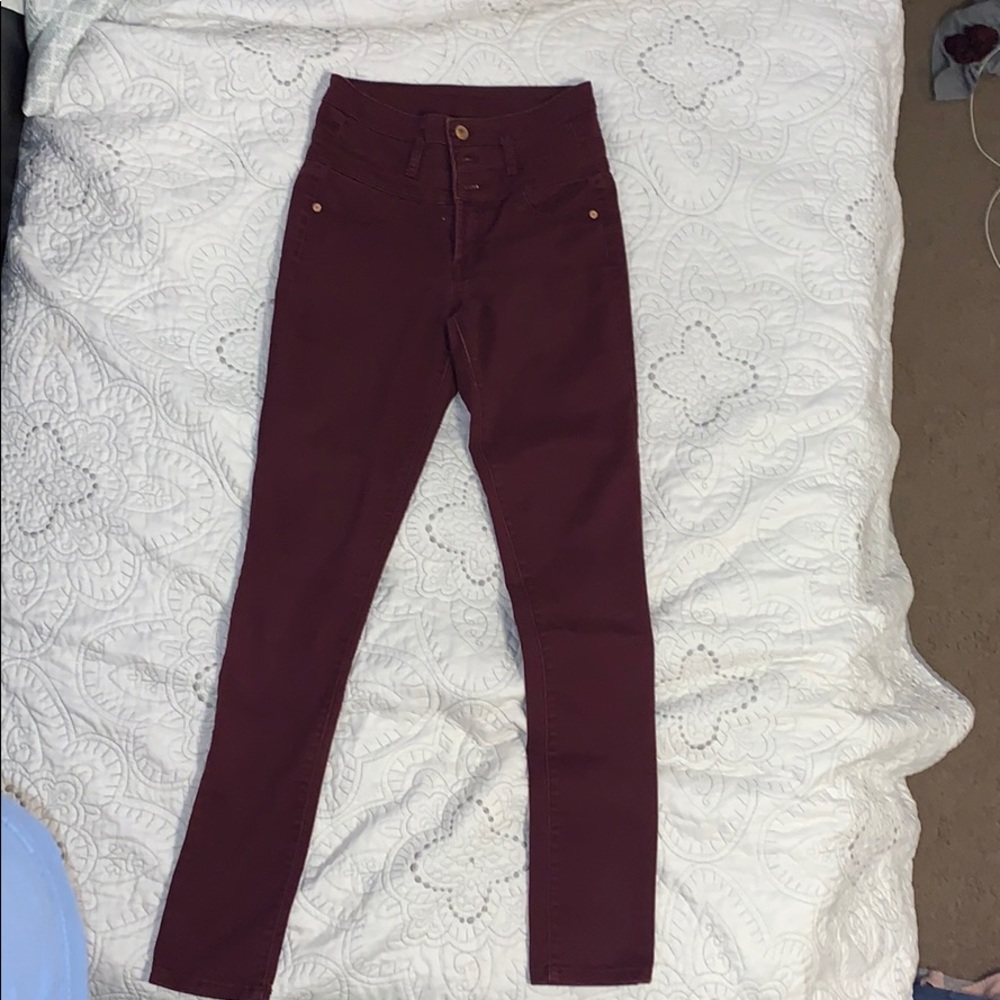 REFUGE JEANS